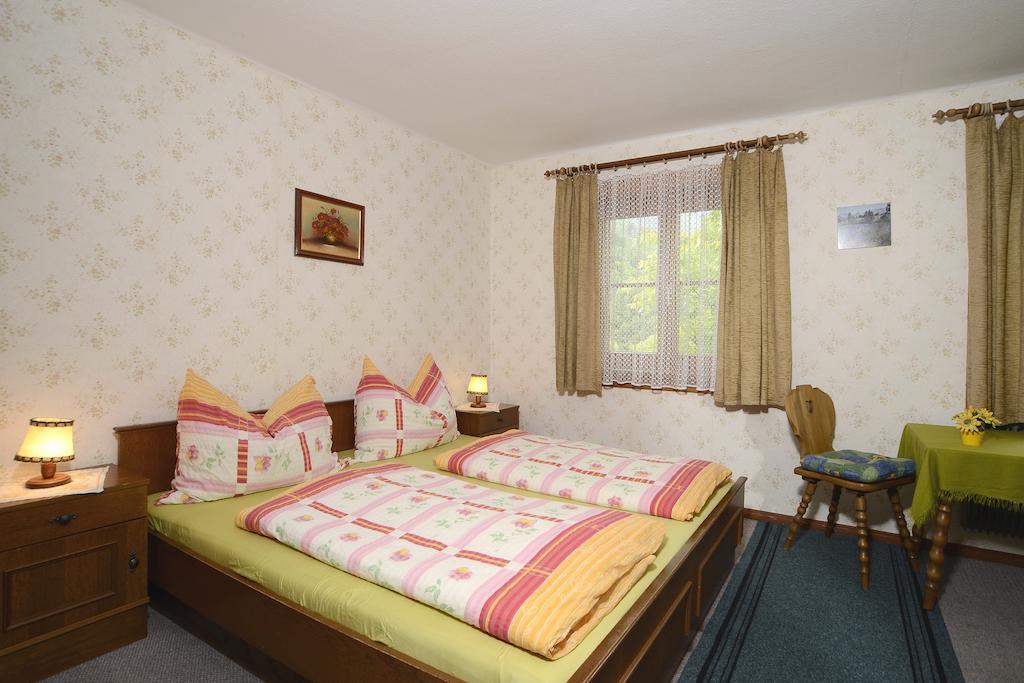 Haus Wieshammer Niedernsill Pokoj fotografie