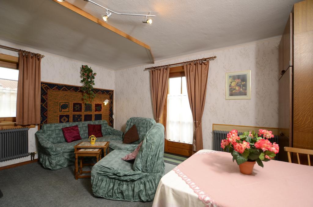 Haus Wieshammer Niedernsill Pokoj fotografie